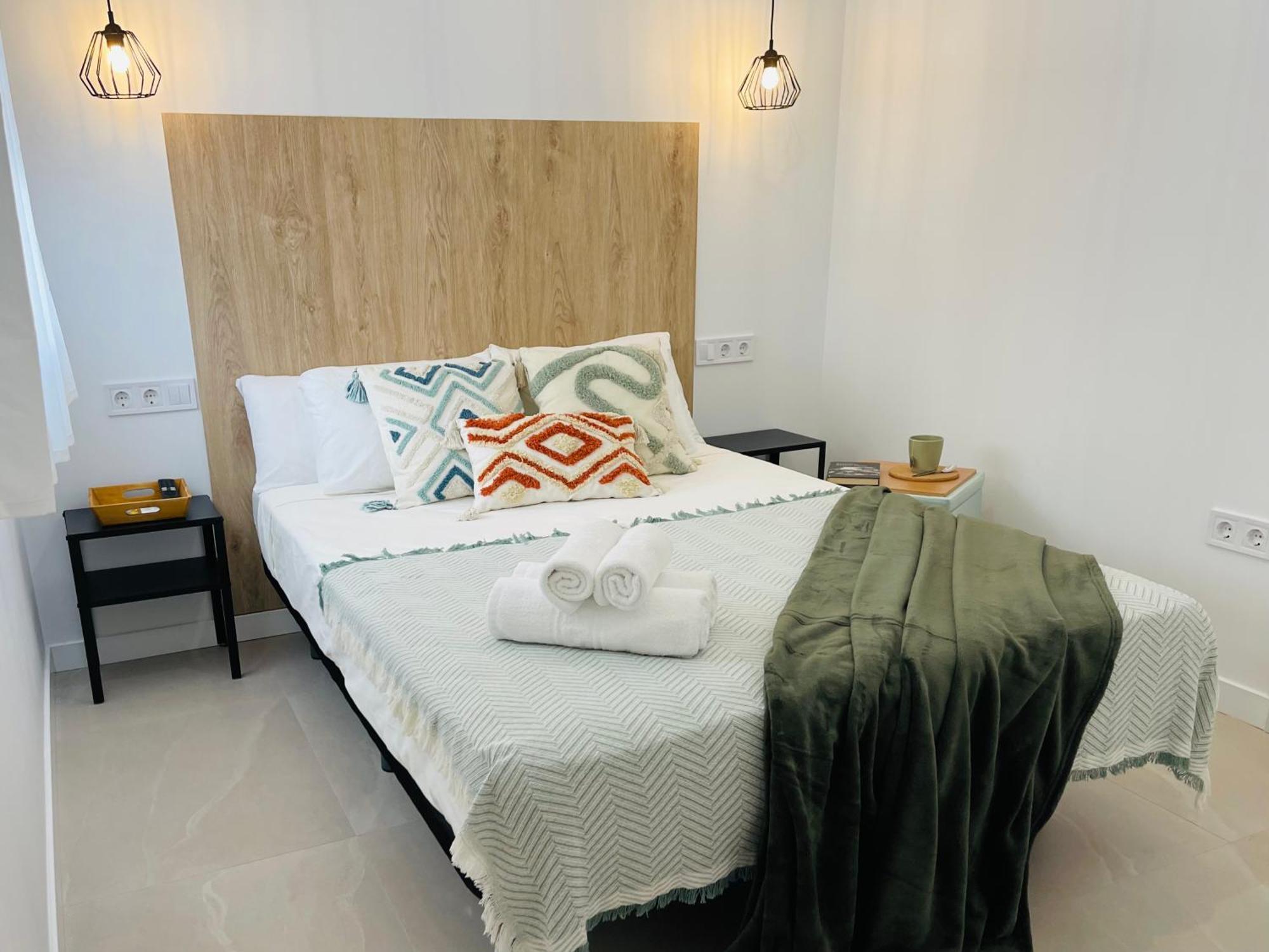Solaz Malaga, Shared Apartment Экстерьер фото